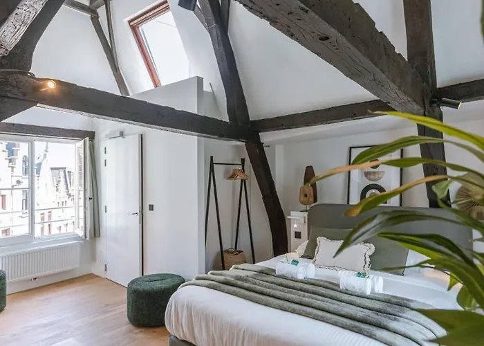 Huswell - Urban Getaway In The Heart Of Antwerp